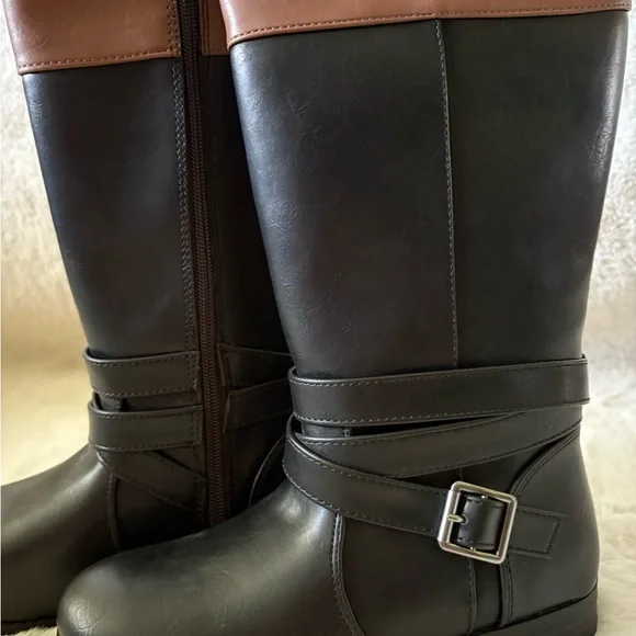 Kids Boots - Picture 3 of 5